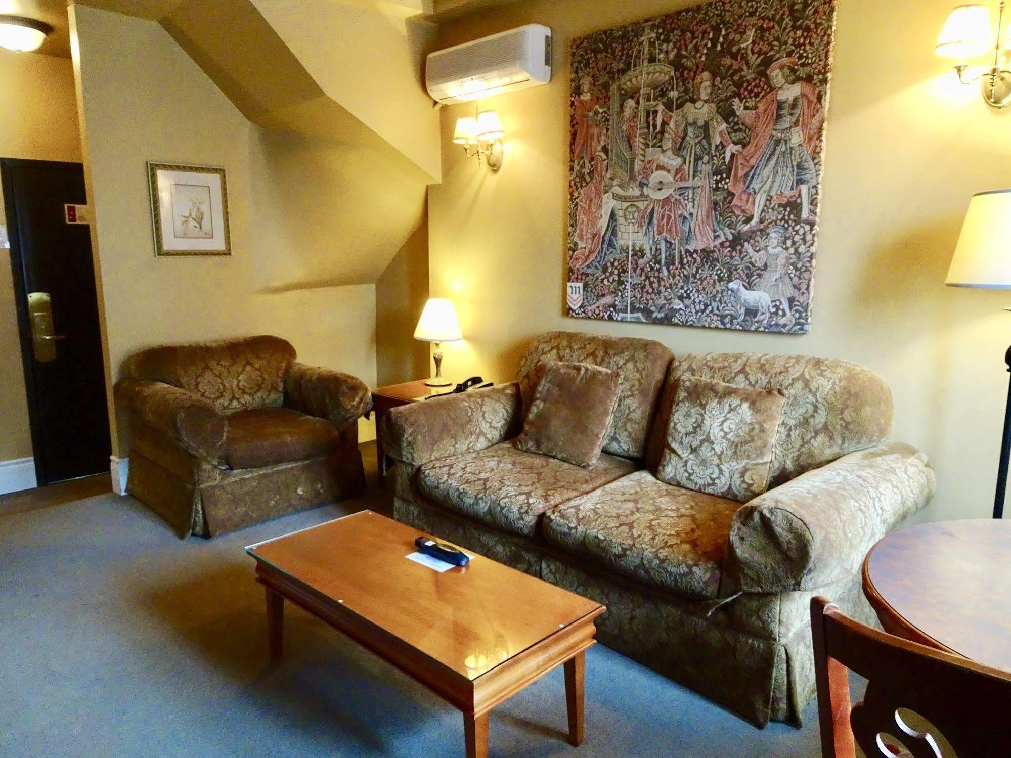 Auberge Le Jardin D'Antoine มอนทรีอัล ภายนอก รูปภาพ