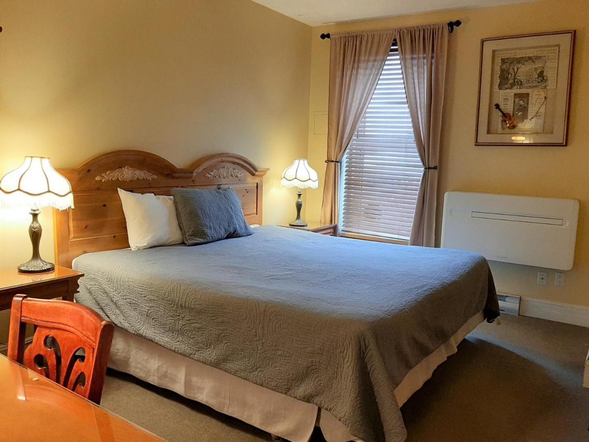 Auberge Le Jardin D'Antoine มอนทรีอัล ภายนอก รูปภาพ